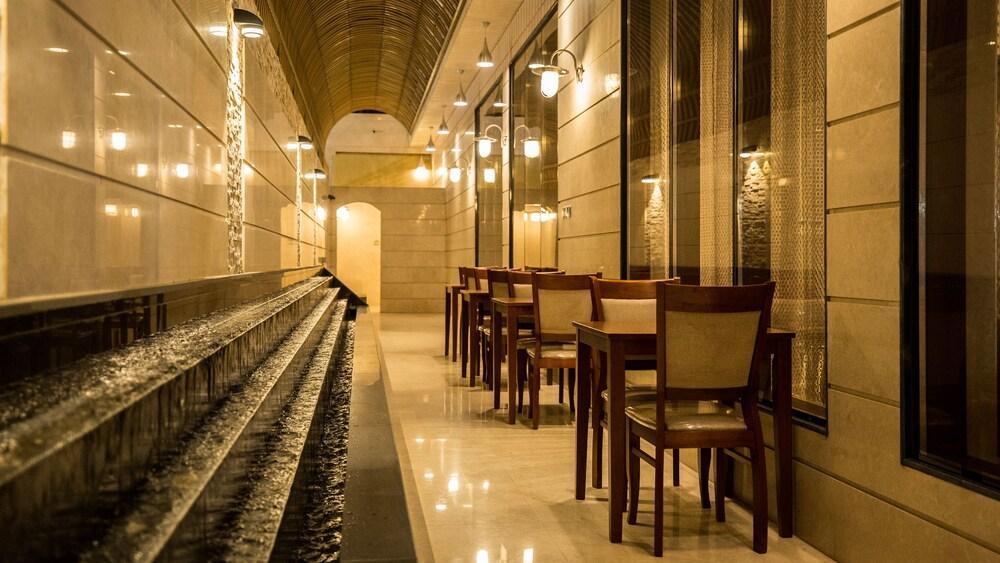 Jiwar Almasi Hotel 제다 외부 사진